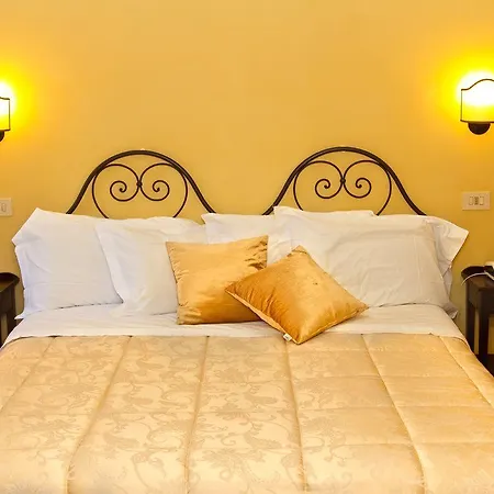 Duomo Hotel 3*